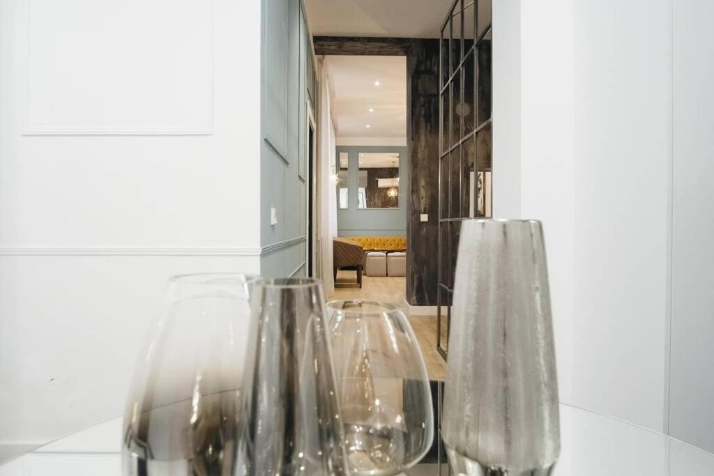 Apartamentos Plaza De Pedro Zerolo III マドリード エクステリア 写真